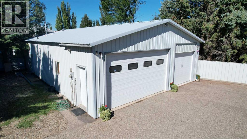 42 Staffordville Crescent N - 24