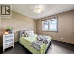 252042 Township Road 230, Rural Wheatland County, AB T1P0T2 Photo 19