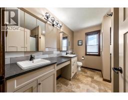 252042 Township Road 230, Rural Wheatland County, AB T1P0T2 Photo 25