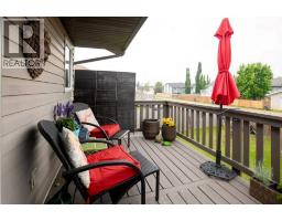 Bedroom - 10 Hansen Close, Sylvan Lake, AB T4S2P1 Photo 10