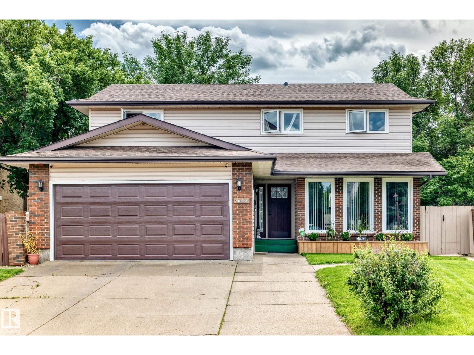 10451 26 AV NW - 1