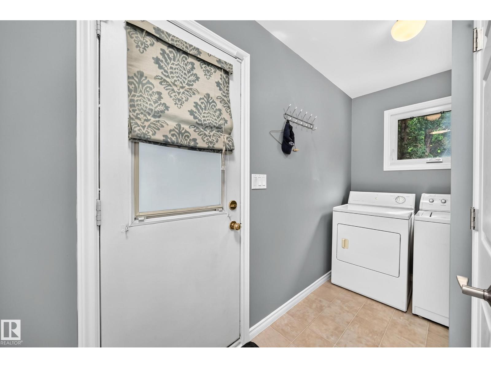 10451 26 AV NW - 27