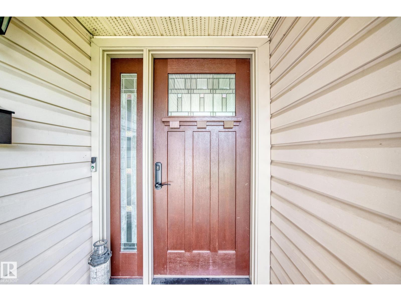 10451 26 AV NW - 3