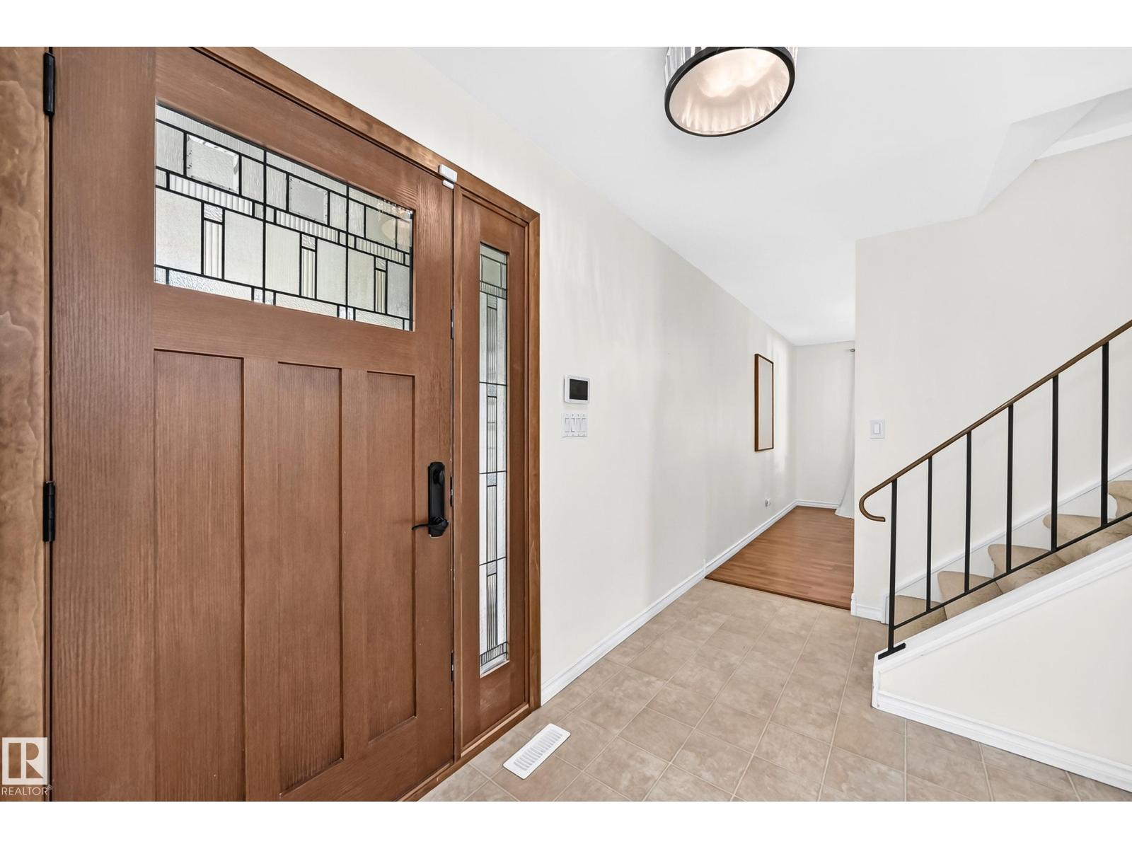 10451 26 AV NW - 31