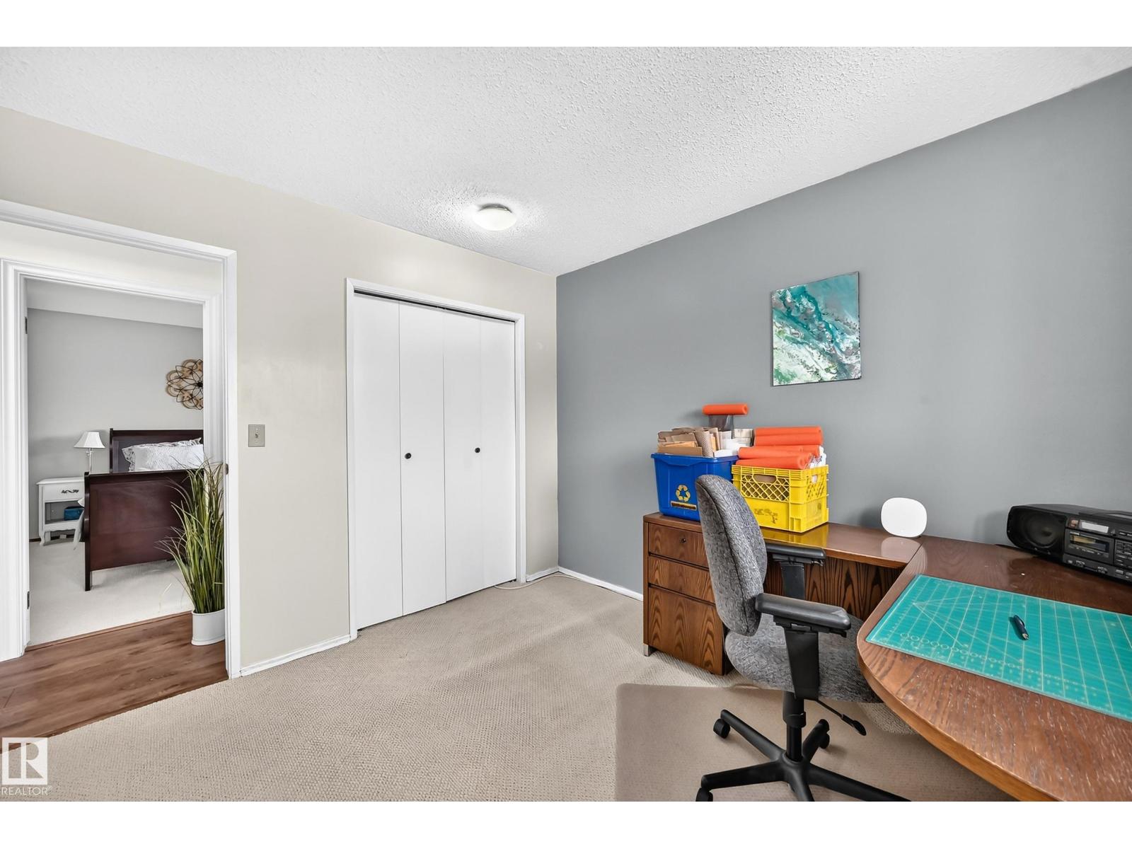 10451 26 AV NW - 49