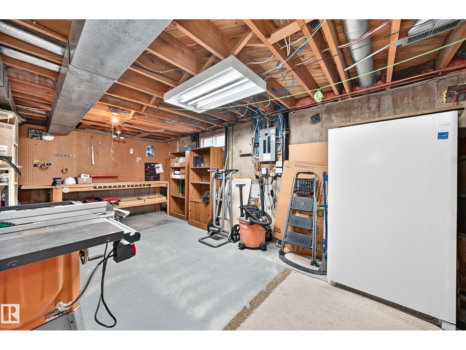 10451 26 AV NW - Image 62
