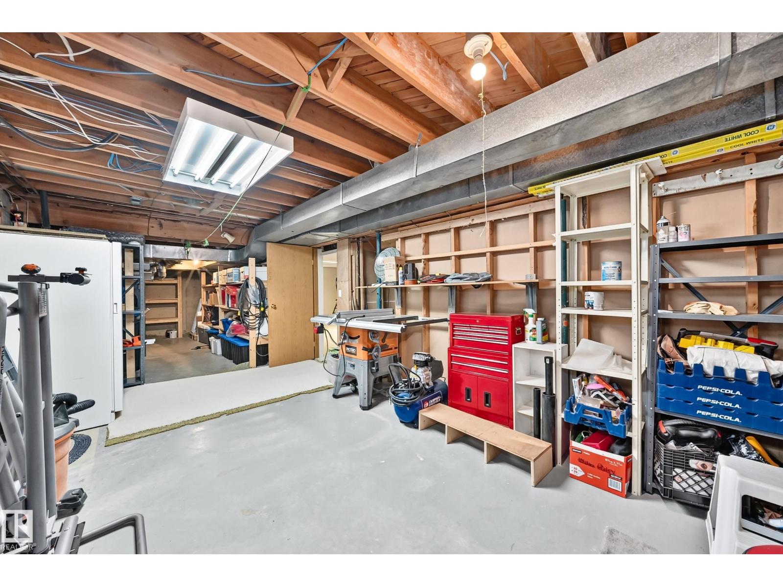 10451 26 AV NW - 63