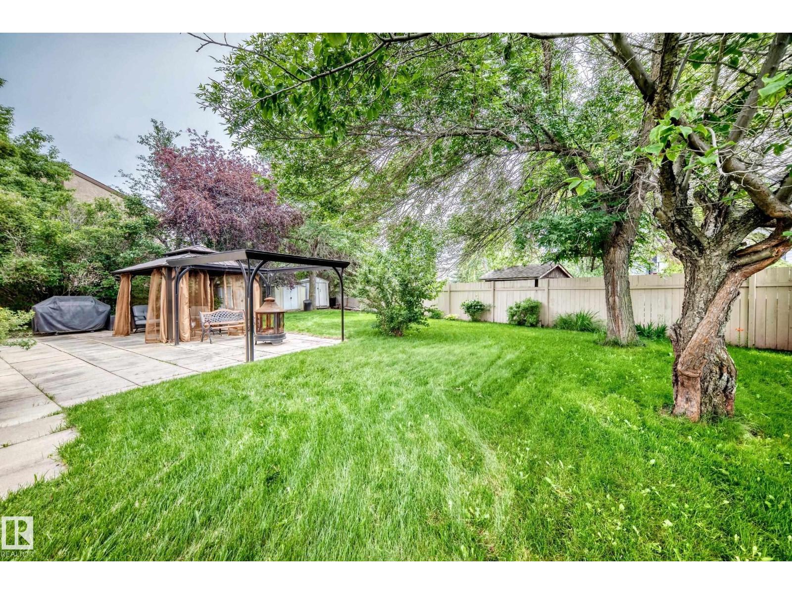 10451 26 AV NW - 73