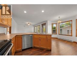 2386 Inverclyde Way, Courtenay, BC V9N9X1 Photo 19