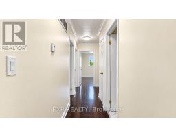 3425 Laddie Crescent, Mississauga, ON L4T1N2 Photo 12