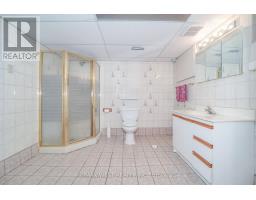 16 Opal Court, Toronto, ON M9V3N3 Photo 10