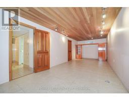 Laundry room - 16 Opal Court, Toronto, ON M9V3N3 Photo 9