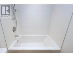3804 - 448 Burnhamthorpe Road W, Mississauga, ON L5B0R4 Photo 8