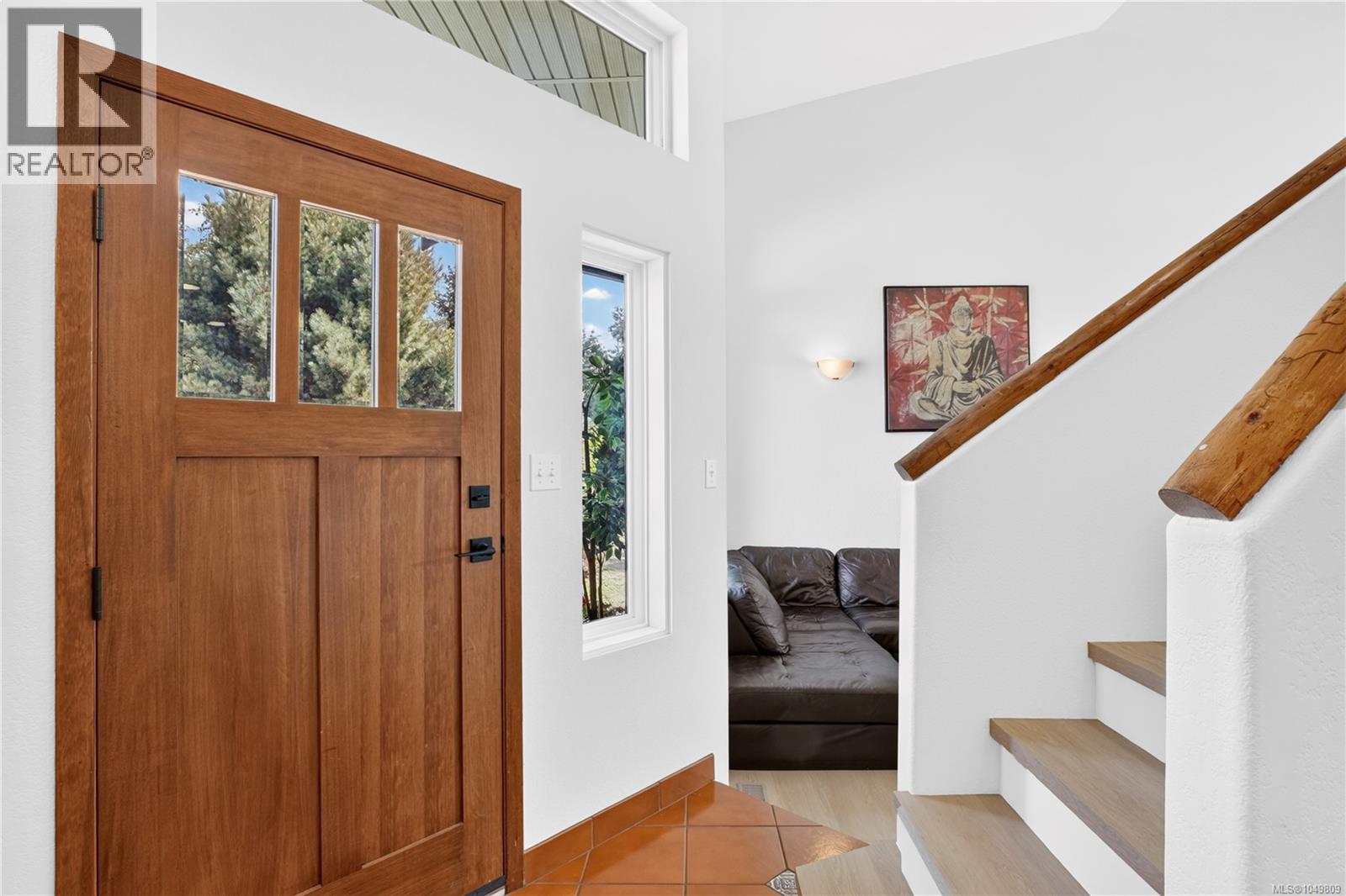 5225 Island Hwy N - Image 12