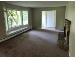 14150 Blackburn Avenue, White Rock, BC V4B2Z7 Photo 7