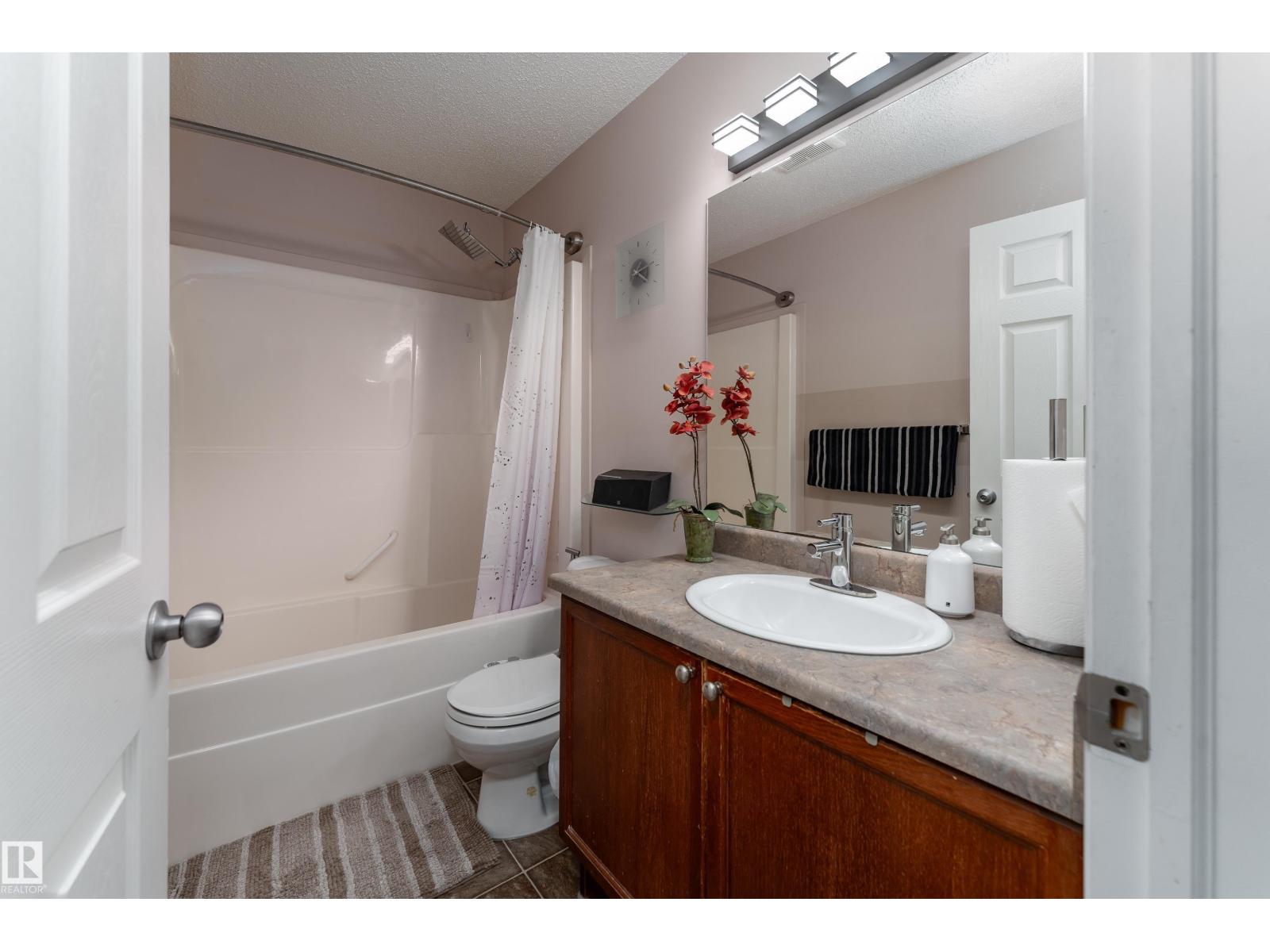 2309 27 AV NW - 17
