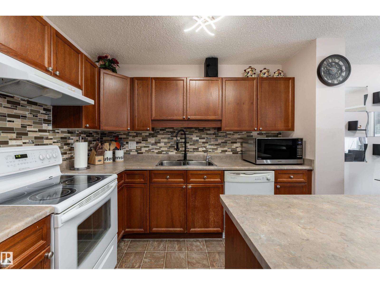 2309 27 AV NW - 2
