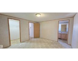 #56 4202 45 St, Wetaskiwin, AB T9A2L3 Photo 16