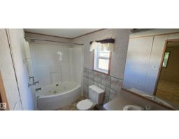 #56 4202 45 St, Wetaskiwin, AB T9A2L3 Photo 18