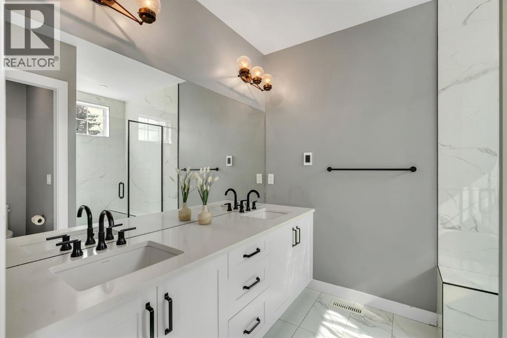 2106 49 Avenue SW - photo 24