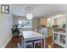 4pc Bathroom - 1859-1861 Mountain Avenue, Kelowna, BC V1Y7J4 Photo 12