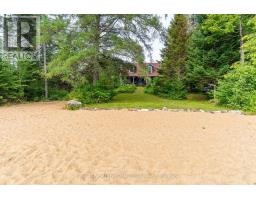 1099 Wolfkin Lake Road, Lake Of Bays, ON P0B1A0 Photo 11