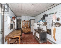 1099 Wolfkin Lake Road, Lake Of Bays, ON P0B1A0 Photo 16