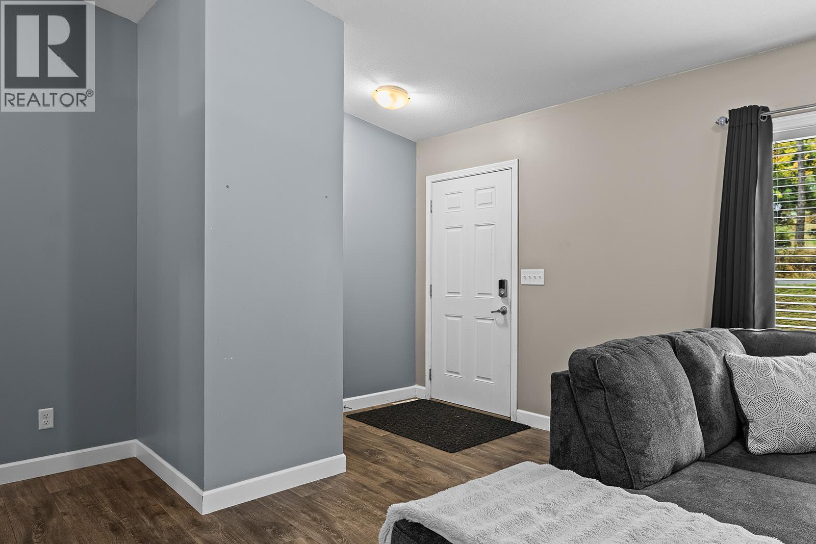 7867 Alpine Road - 25