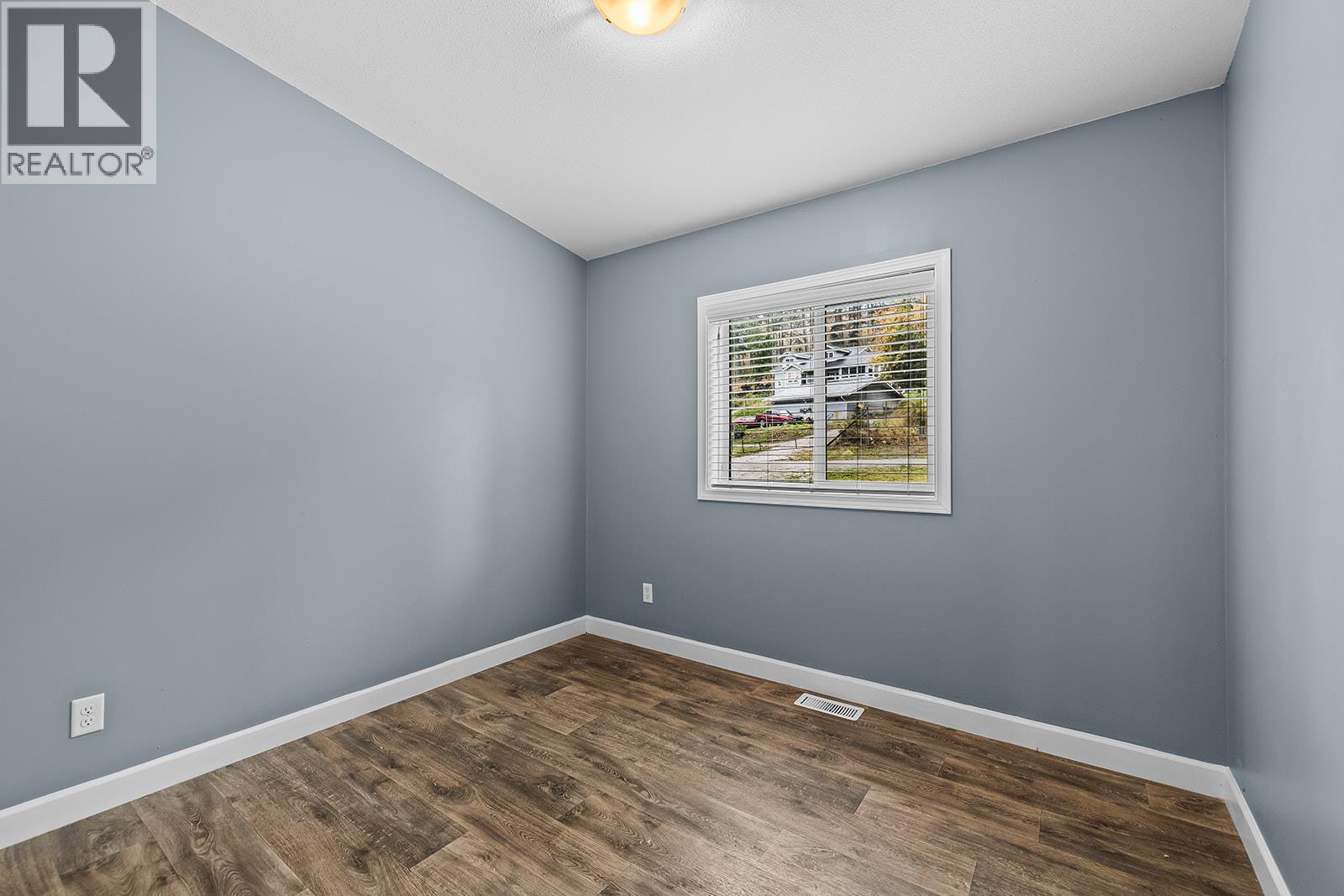 7867 Alpine Road - 41