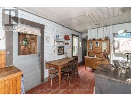 1099 Wolfkin Lake Road, Lake Of Bays, ON P0B1A0 Photo 22
