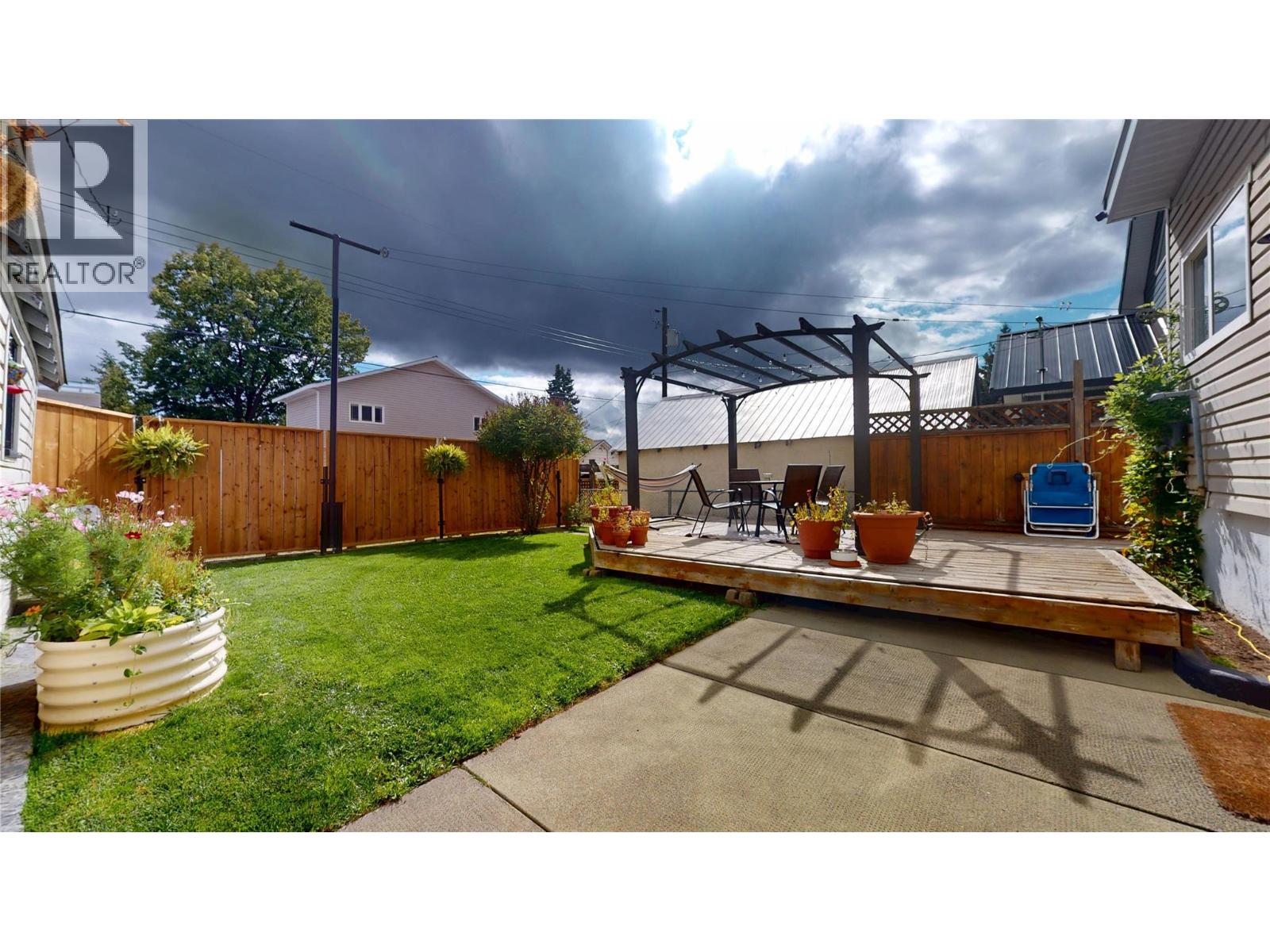 372 Fortier Street - Image 32