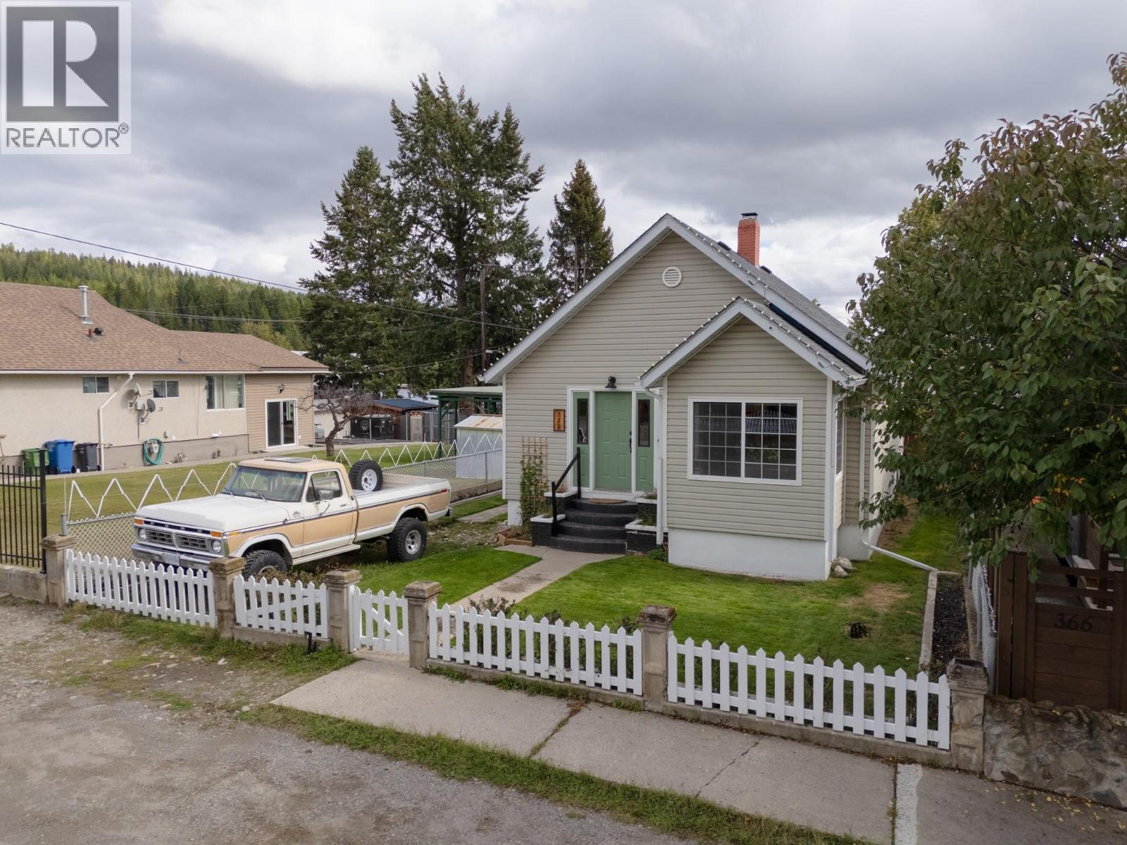 372 Fortier Street - 1