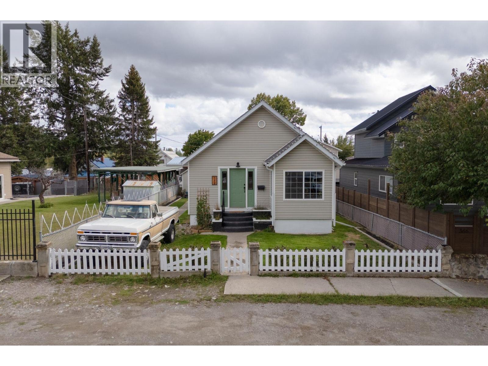 372 Fortier Street - 2