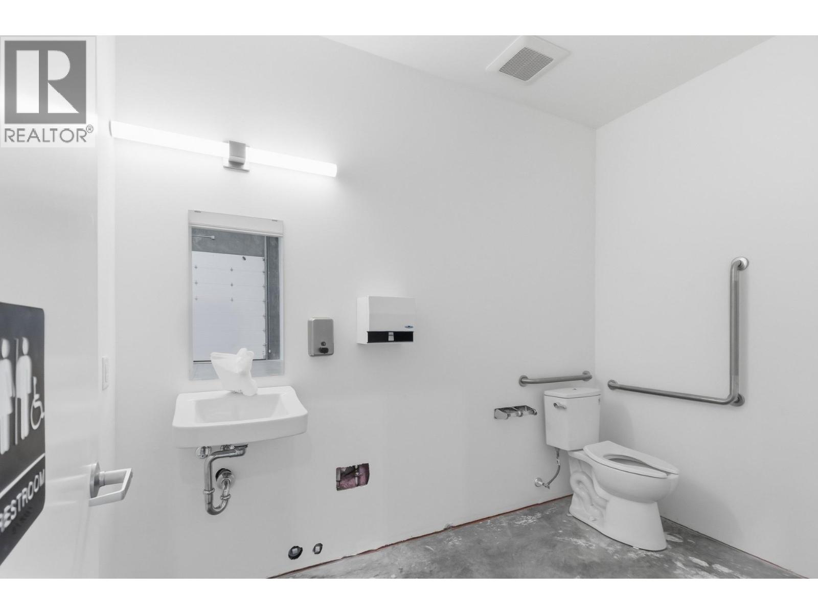 104 2640 Kyle Road, West Kelowna
