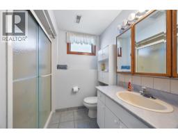199 Coppertree Court, Kamloops, BC V2E2N4 Photo 45