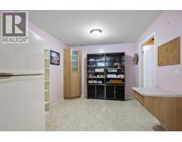 199 Coppertree Court, Kamloops, BC V2E2N4 Photo 47