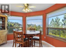Laundry room - 199 Coppertree Court, Kamloops, BC V2E2N4 Photo 10