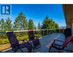 Primary Bedroom - 199 Coppertree Court, Kamloops, BC V2E2N4 Photo 16