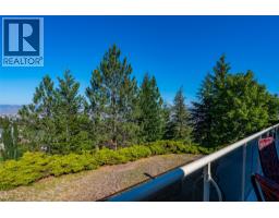 Dining nook - 199 Coppertree Court, Kamloops, BC V2E2N4 Photo 17