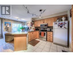 99 Foxborough Drive, Hamilton, ON L9G4Z1 Photo 10