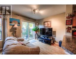 99 Foxborough Drive, Hamilton, ON L9G4Z1 Photo 11