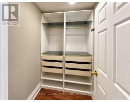 207 - 1231 Yonge Street, Toronto, ON M4T2T8 Photo 16