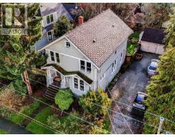 1029 Queens Ave, Victoria, BC V8T1M7 Photo 26