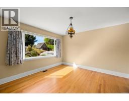 Mud room - 8620 Forest Park Pl, North Saanich, BC V8L5Z7 Photo 16