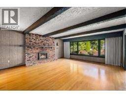 Kitchen - 8620 Forest Park Pl, North Saanich, BC V8L5Z7 Photo 17
