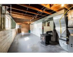 8620 Forest Park Pl, North Saanich, BC V8L5Z7 Photo 32
