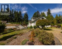 8620 Forest Park Pl, North Saanich, BC V8L5Z7 Photo 41