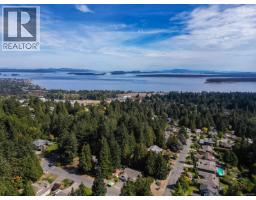 8620 Forest Park Pl, North Saanich, BC V8L5Z7 Photo 47