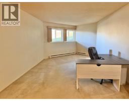211 280 N Broadway Avenue, Williams Lake, BC V2G4J7 Photo 9