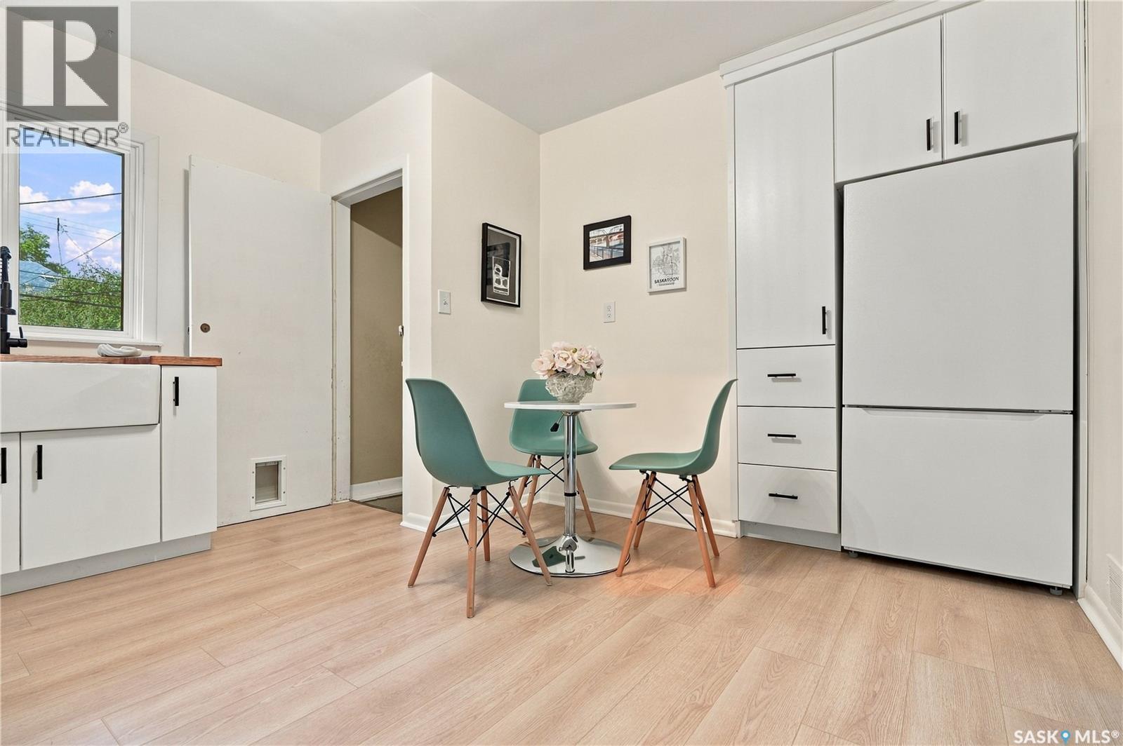 216 25th STREET W - 13